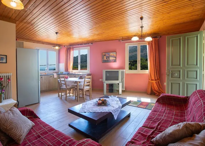 Holiday home Konstantino's House