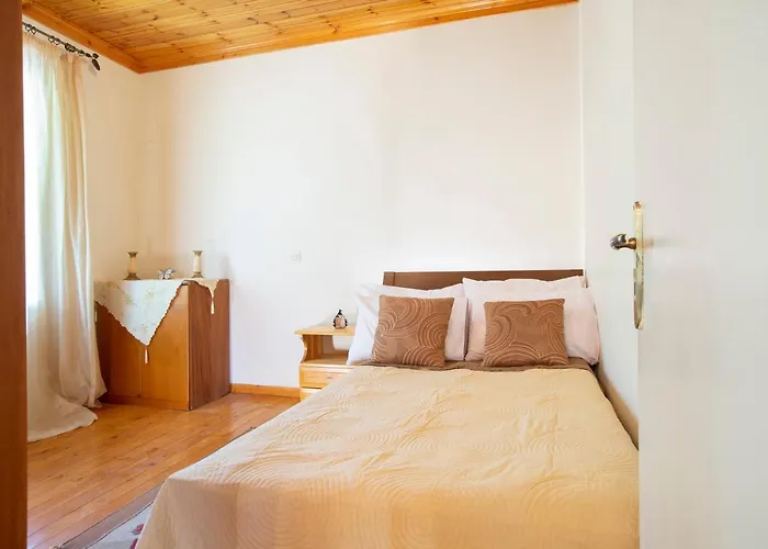 Konstantino's House Holiday home